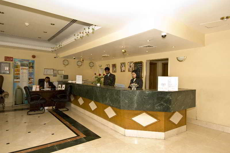 Ramee Hotel Apartments Дубай Екстериор снимка